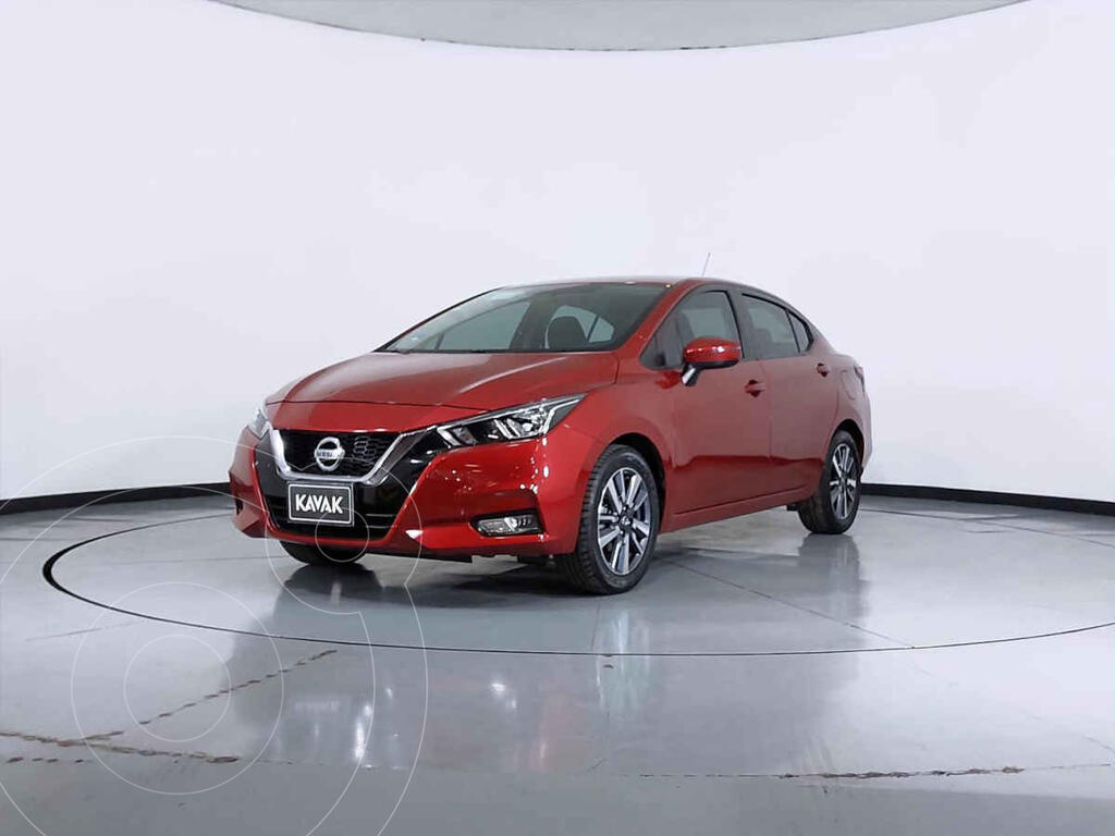 foto Nissan Versa Advance usado (2020) color Rojo precio $284,999