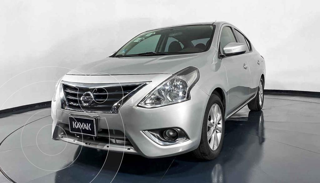Nissan Versa Advance Aut usado (2015) color Plata precio 159,999