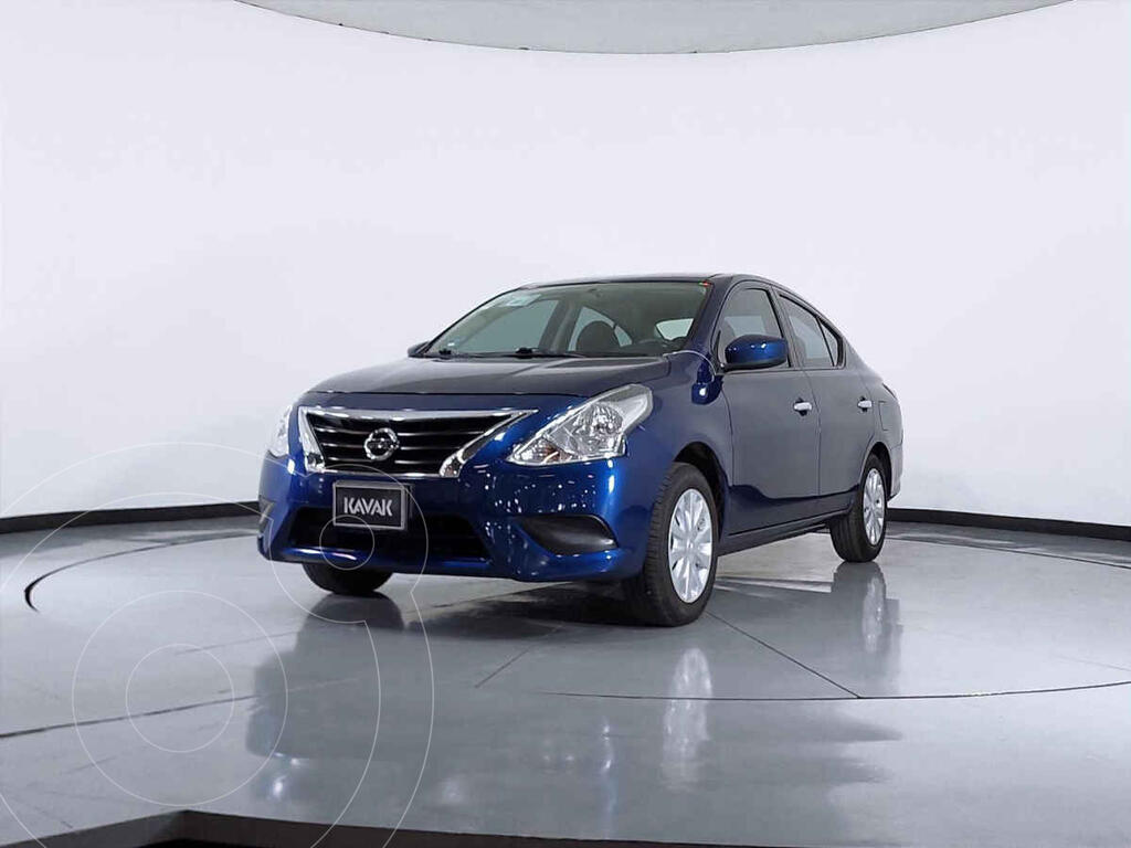 foto Nissan Versa Sense usado (2018) color Azul precio $208,999