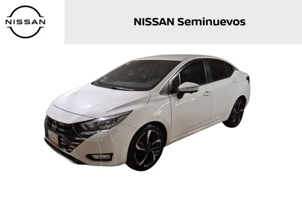 foto Nissan Versa Exclusive Aut usado (2024) color Blanco precio $383,000
