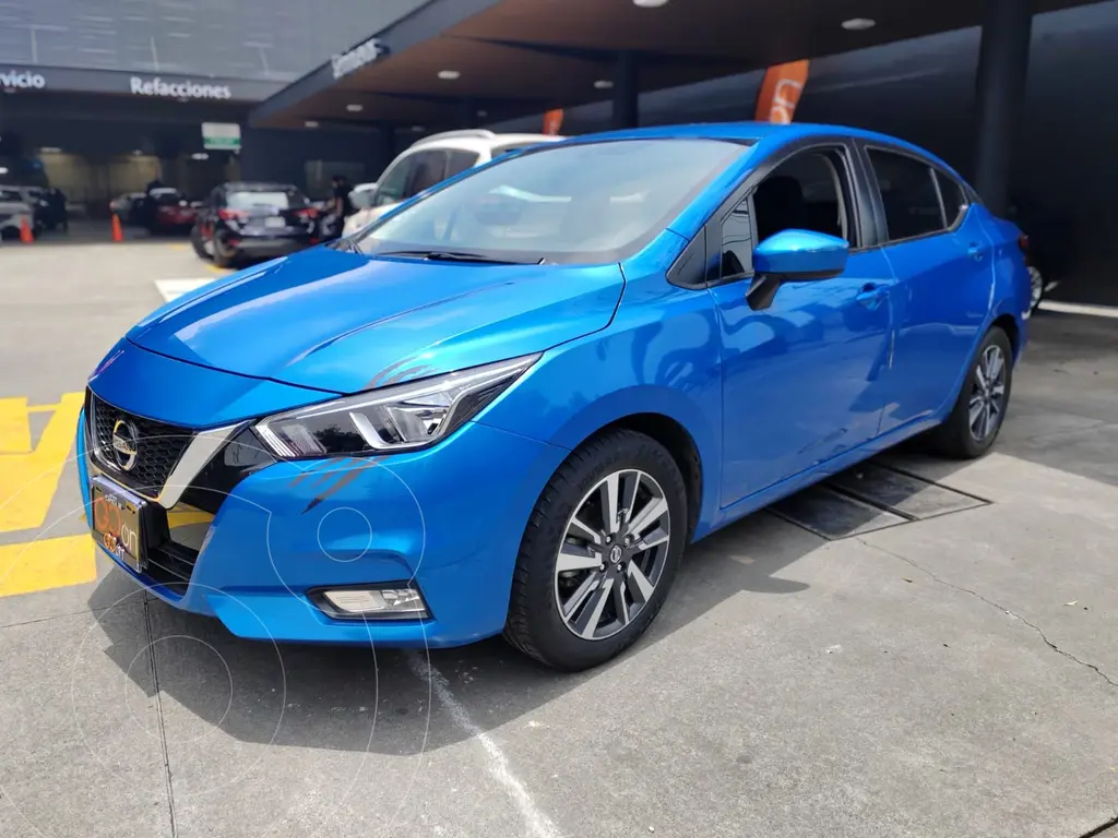Nissan Versa Advance usado (2022) color Azul precio $289,000
