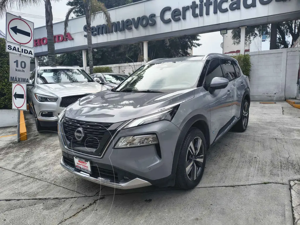 Nissan X-Trail E-Power Platinum 2025
