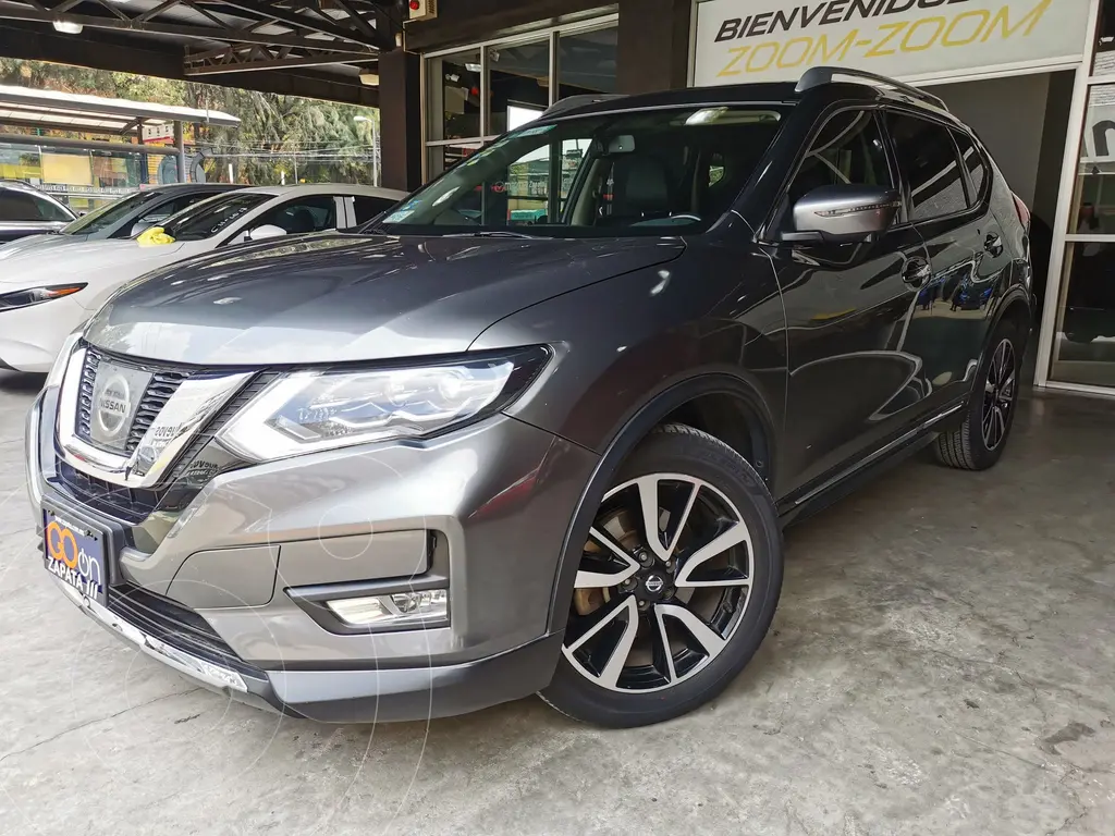 foto Nissan X-Trail Exclusive 3 Row usado (2018) color Gris precio $383,000