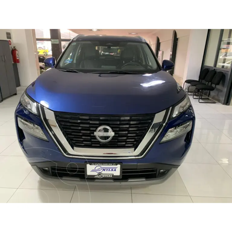 foto Nissan X-Trail Exclusive 2 Row usado (2024) color Azul Marino precio $485,000