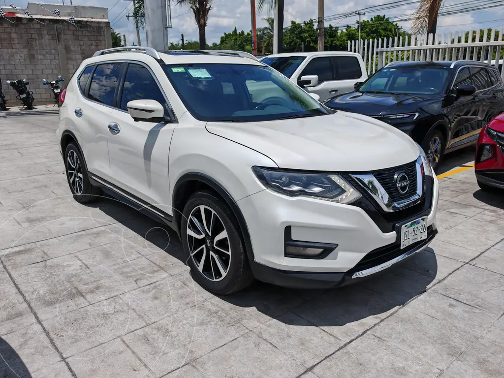 foto Nissan X-Trail Exclusive usado (2020) color Beige precio $339,000