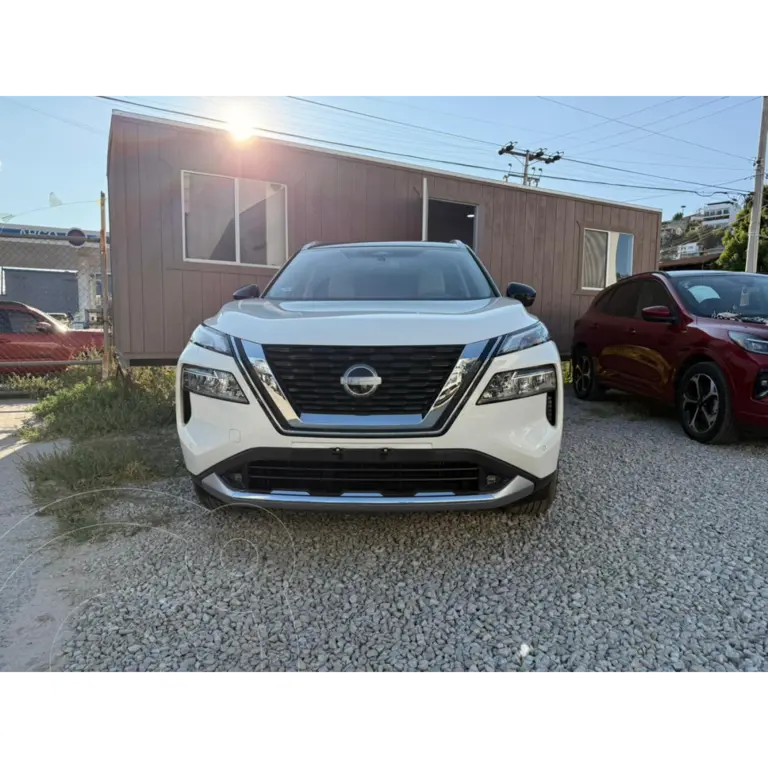 Nissan x-trail platinum plus 2 filas (2024)