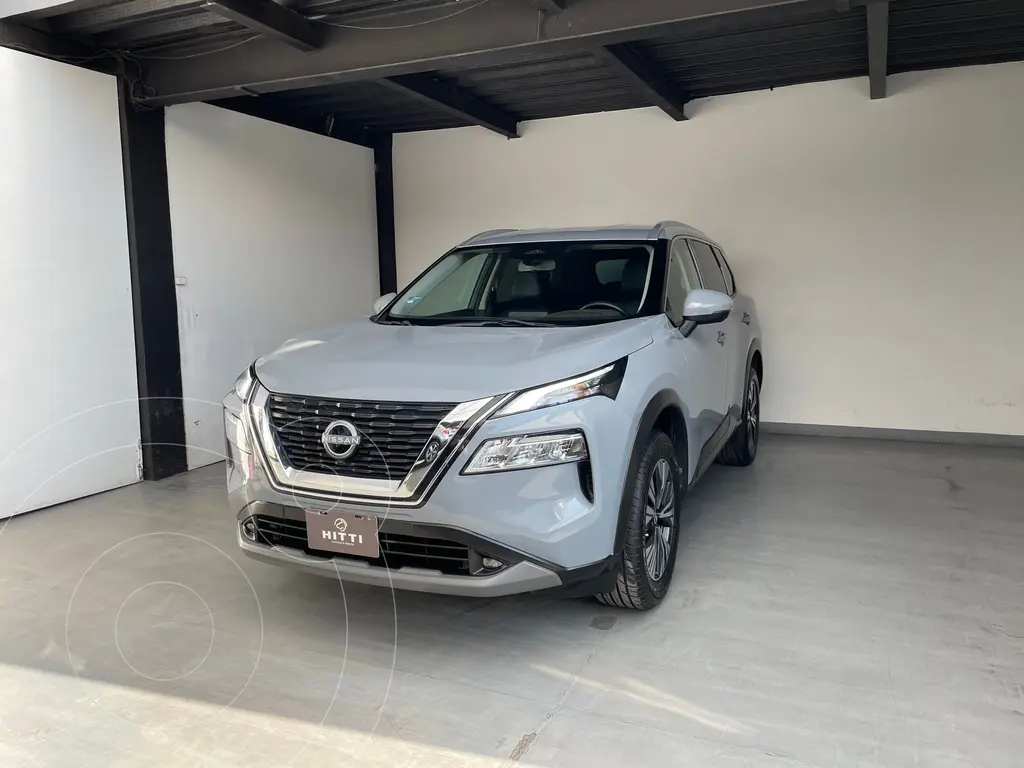 foto Nissan X-Trail Exclusive 3 Filas usado (2023) color Gris precio $585,000
