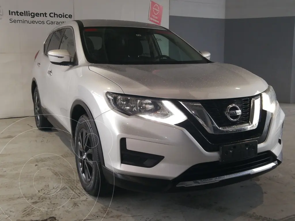 foto Nissan X-Trail Sense 2 Row usado (2021) color plateado precio $360,000