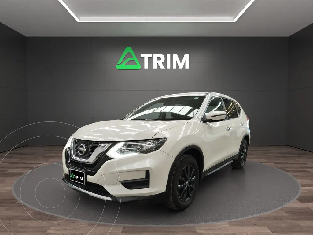 foto Nissan X-Trail Sense 3 Row usado (2022) color Blanco precio $299,999