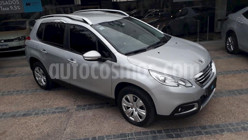 foto Peugeot 2008 Allure Aut usado