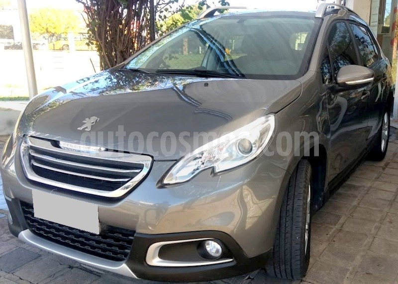 foto Peugeot 2008 Allure Aut usado