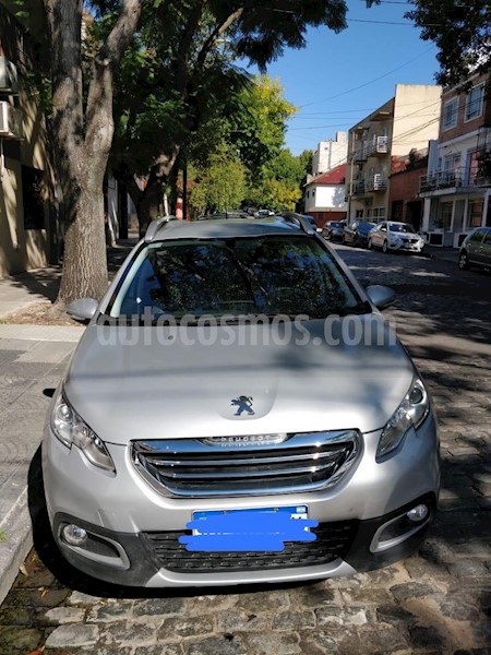 foto Peugeot 2008 Allure usado