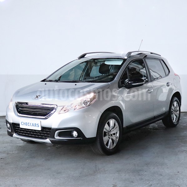 foto Peugeot 2008 Allure usado (2018) color Gris precio $1.076.000