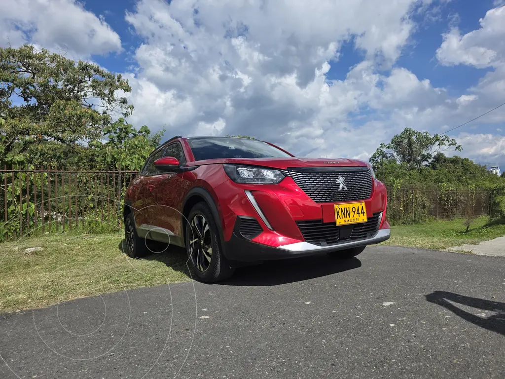 Peugeot 2008 1.2L Allure Puretech usado en Manizales