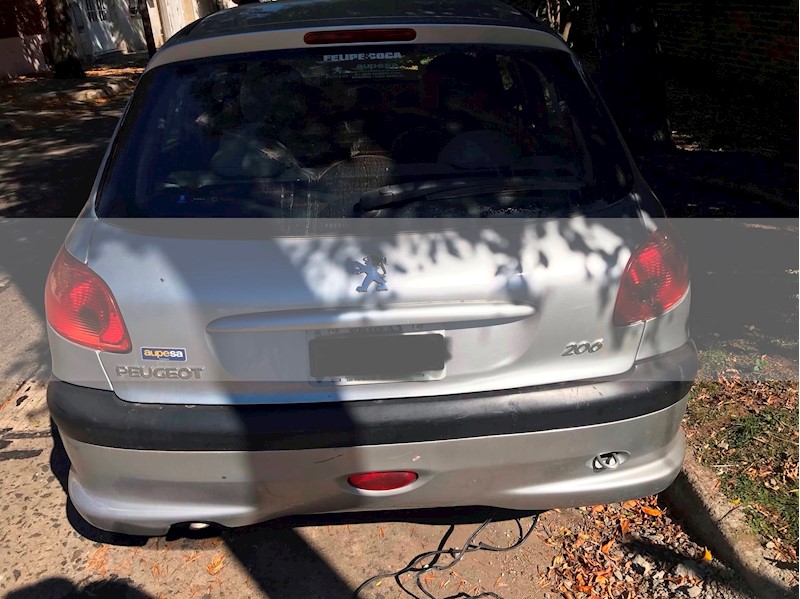 foto Peugeot 206 1.6 XR Premium 5P usado