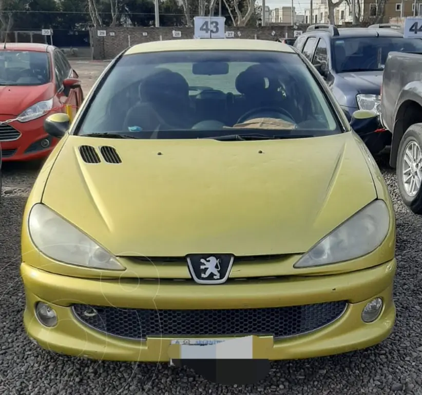  Peugeot    .  3P XS usado ( ) color Amarillo precio $ . .
