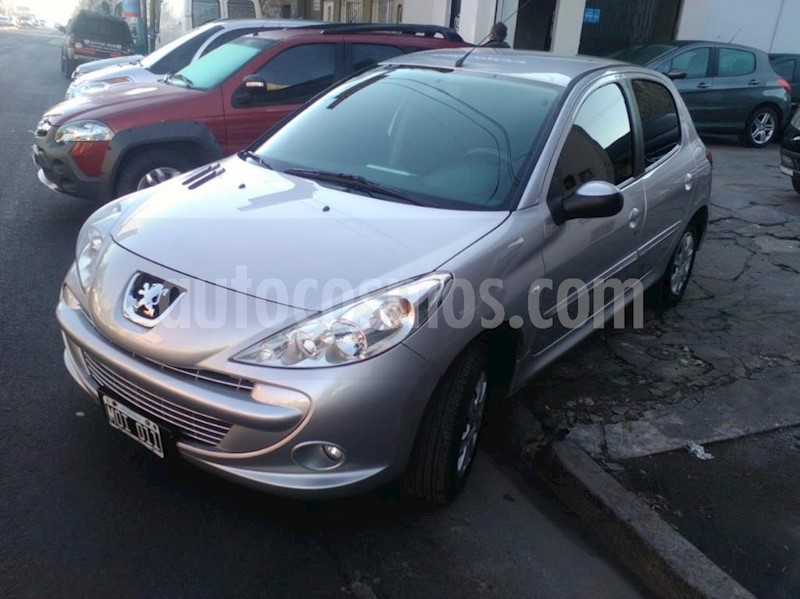 foto Peugeot 207 Compact 1.4 Allure 5P usado