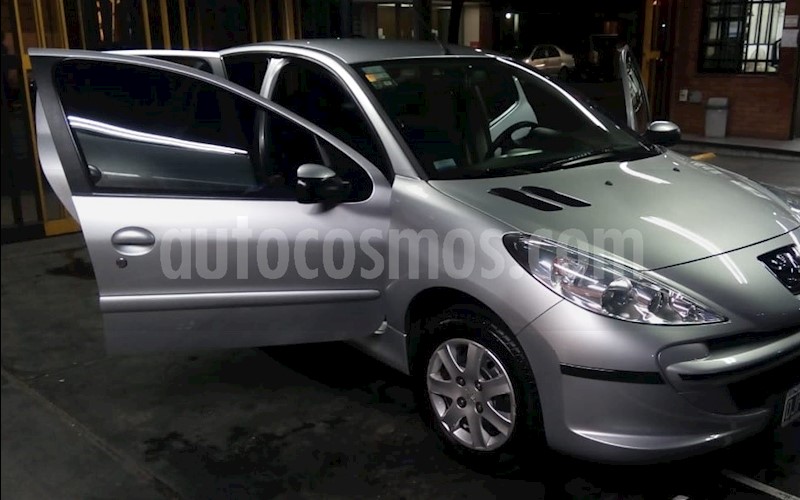 foto Peugeot 207 Compact 1.4 Allure 5P usado