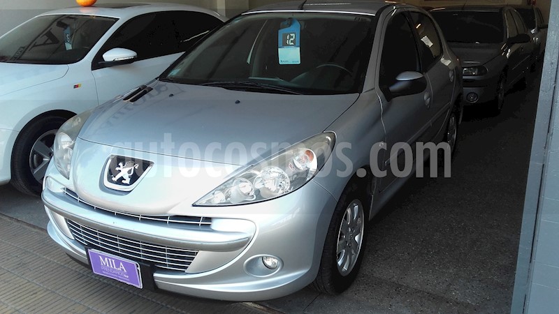 foto Peugeot 207 Compact 1.4 XS 5P usado