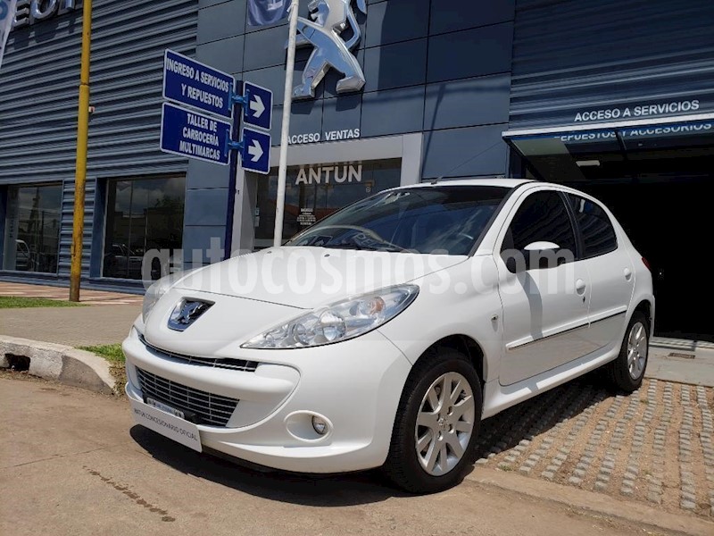 foto Peugeot 207 Compact 1.4 XS 5P usado