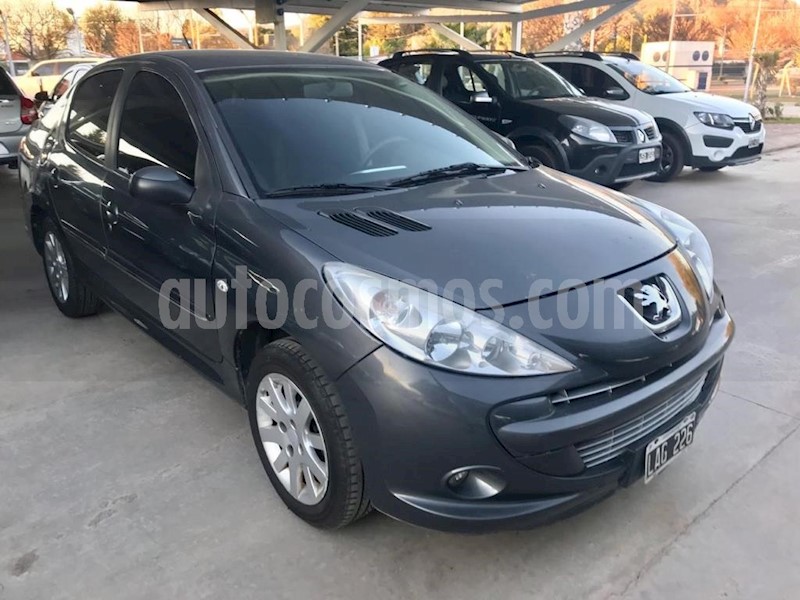 foto Peugeot 207 Compact 1.6 XT 4P usado