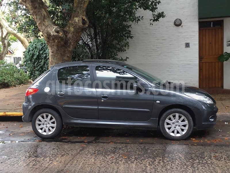 foto Peugeot 207 Compact 1.6 XT Premium 5P usado