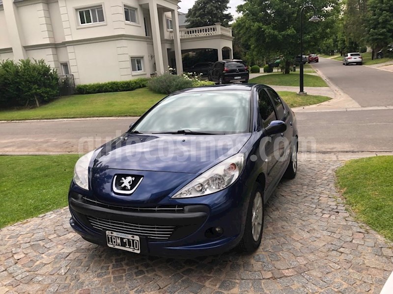 foto Peugeot 207 Compact 1.6 XT Tiptronic 4P usado