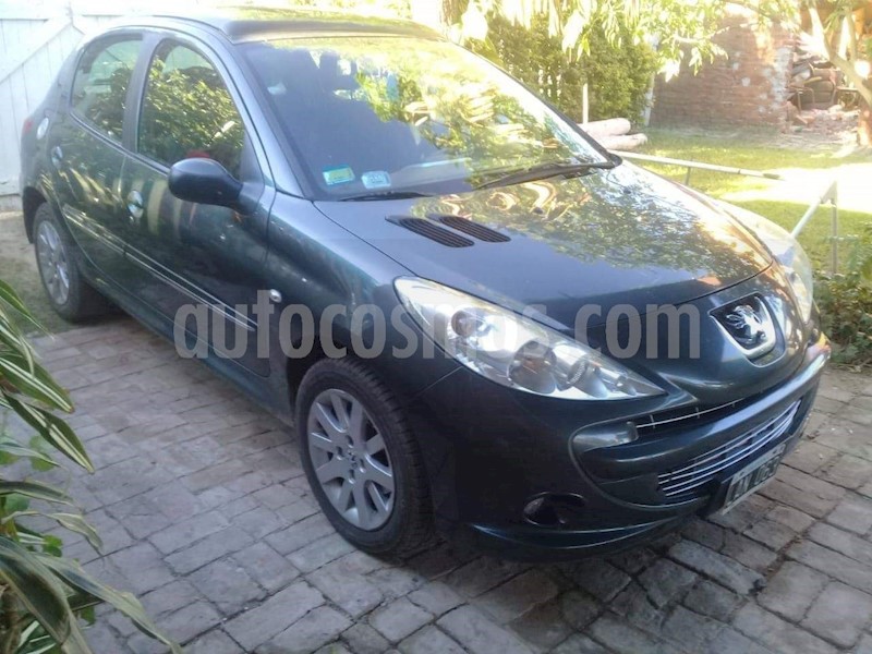 foto Peugeot 207 CC usado