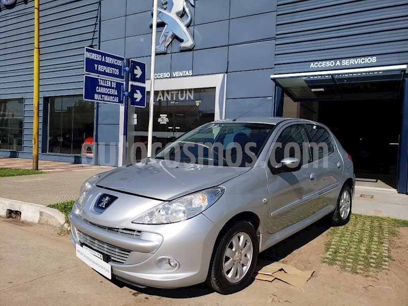 foto Peugeot 207 GTi 5P usado