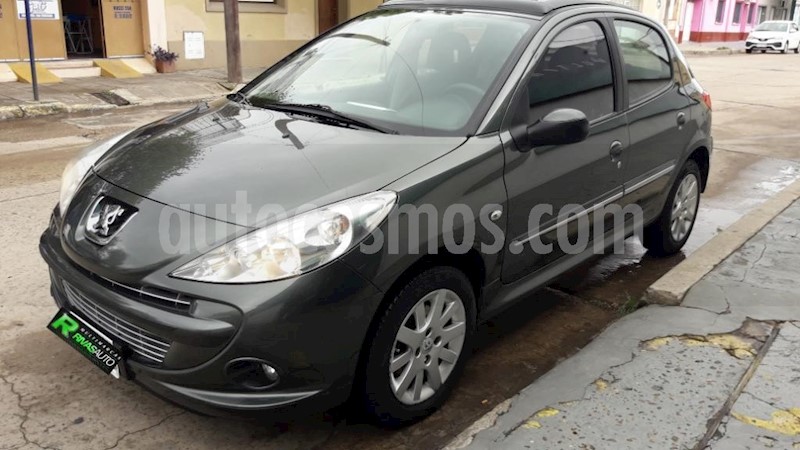 foto Peugeot 207 GTi 5P usado