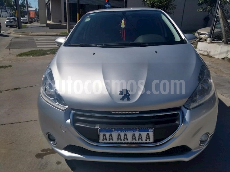 foto Peugeot 208 Allure 1.5 NAV usado