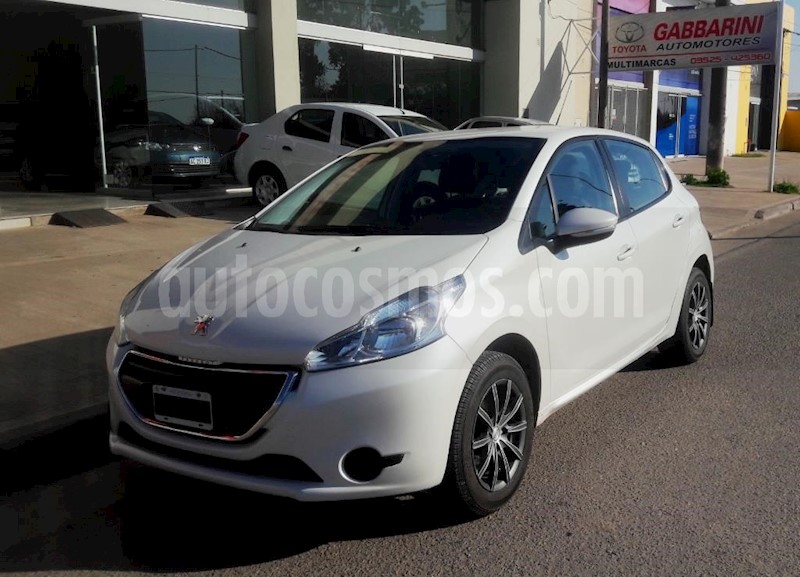 foto Peugeot 208 Allure 1.5 NAV usado