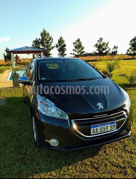 foto Peugeot 208 Allure 1.5 NAV usado