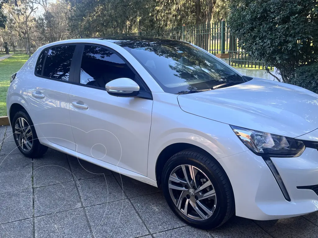 Peugeot 208 Allure 1.6 Tiptronic Pack (1587 Cc) 2023 - foto 2