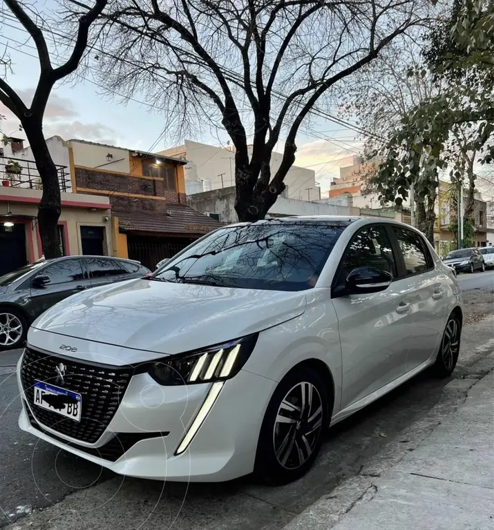 Peugeot 208 2022 - foto 1