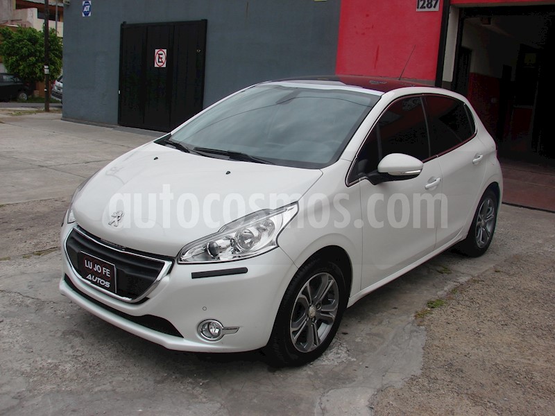 foto Peugeot 208 Feline 1.6 usado
