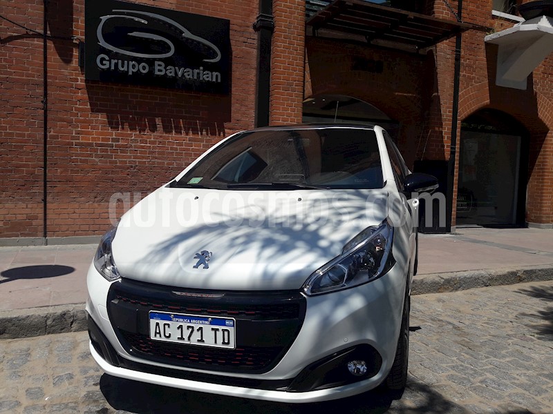 foto Peugeot 208 GT 1.6 THP usado
