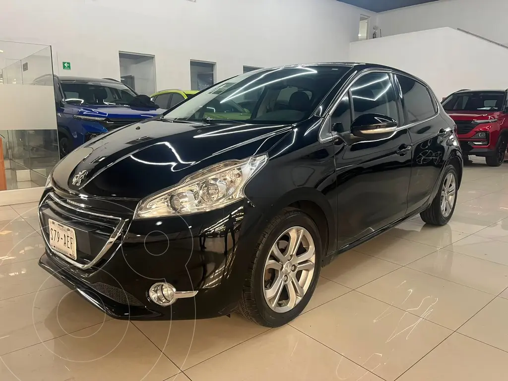 Peugeot 208 16l feline aut (2016)