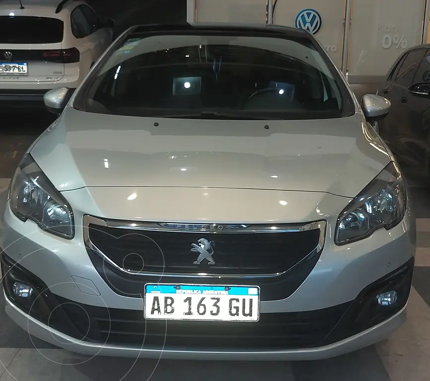 foto Peugeot 308 Feline THP Tiptronic usado (2016) color Plata precio $13.800.000