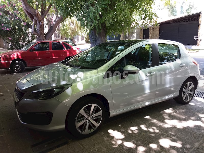 foto Peugeot 308 Feline THP Tiptronic usado