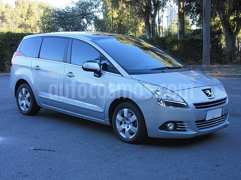 foto Peugeot 5008 Allure 7 plazas Plus usado