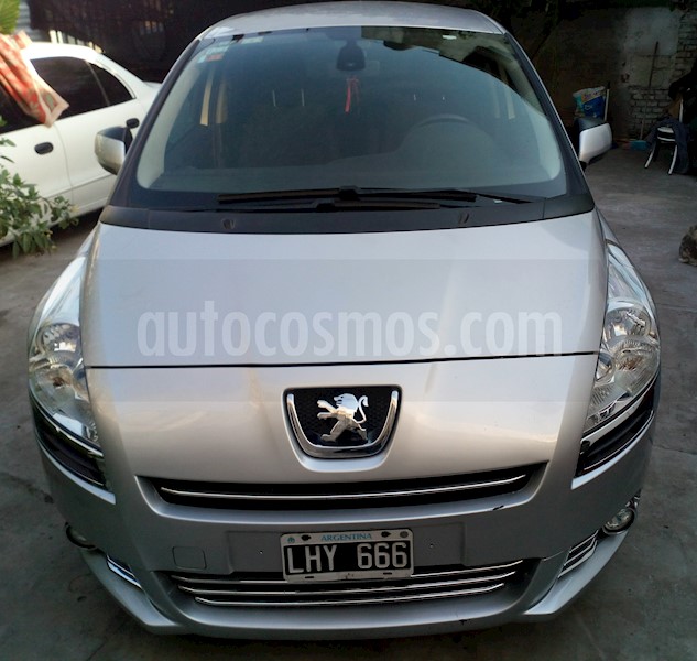 foto Peugeot 5008 Allure 7 plazas usado