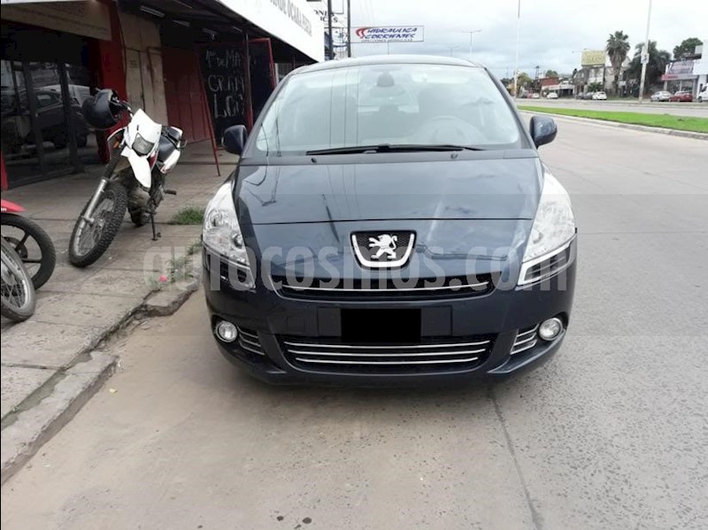 foto Peugeot 5008 Allure Aut usado