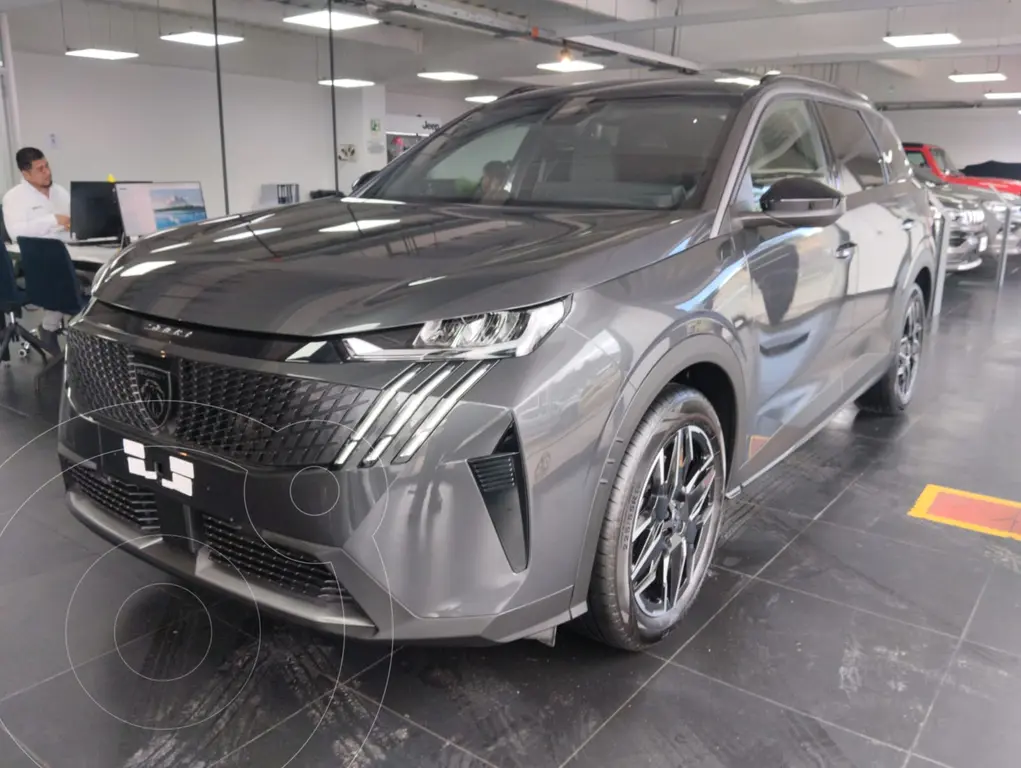 foto Peugeot 5008 1.6L Allure Aut nuevo color Gris precio $171.990.000