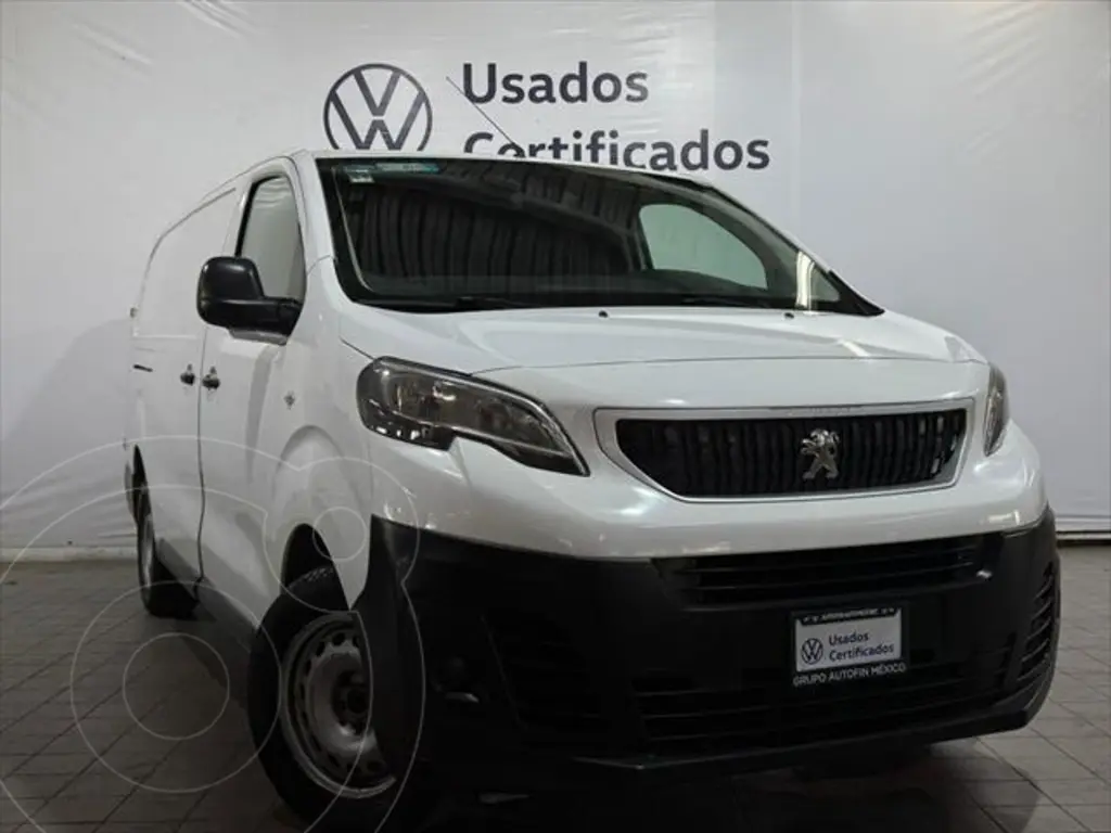 foto Peugeot Expert Carga 2.0 HDi usado (2019) color Blanco precio $310,000