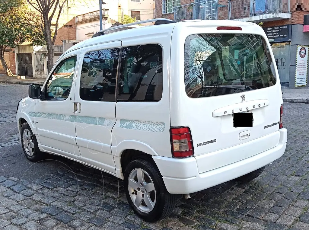 foto Peugeot Partner Patagónica HDi VTC Plus usado (2012) color Blanco precio $14.000.000