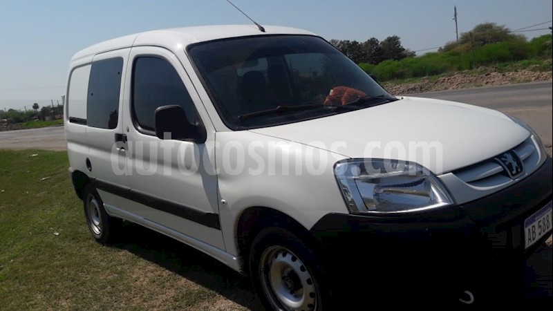 foto Peugeot Partner Furgon Confort Plus 5 Pas usado