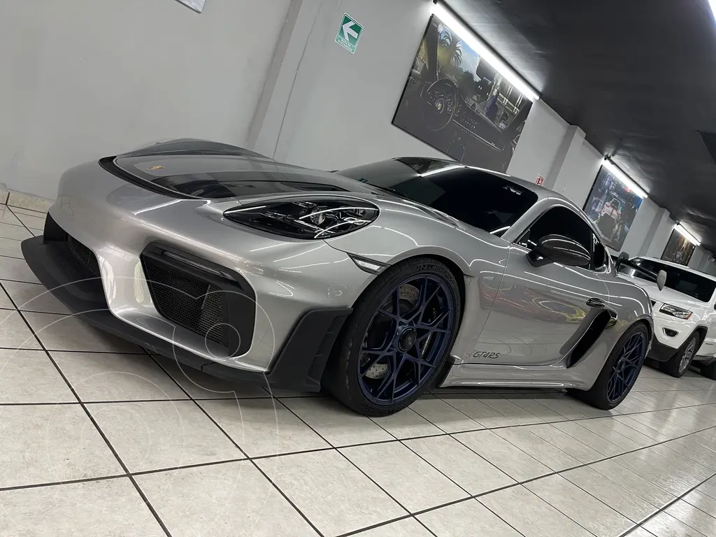 Porsche 718-cayman-gt4-rs 40l (2024)