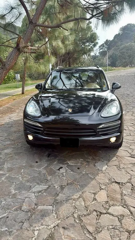 Porsche Cayenne S 4.8L Tiptronic 2012