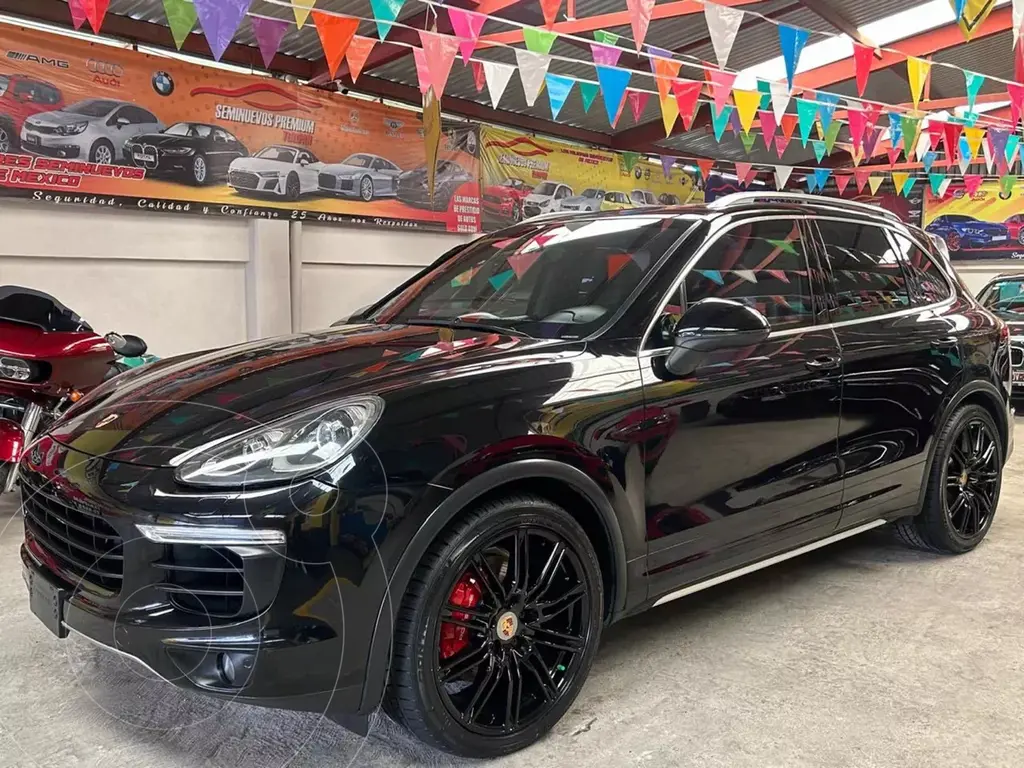 foto Porsche Cayenne 3.6L usado (2016) color Negro precio $1,199,900